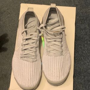 Nike Vapormax flyknit3 size 8.5